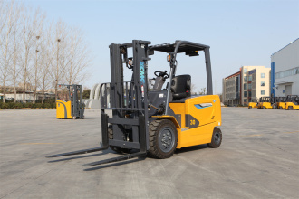 工業(yè)車輛圖片